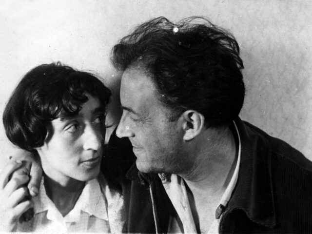 Η ζωή και η τέχνη του Μέμου και της Ζιζής Μακρή σε ένα ντοκιμαντέρ πέρα από τον χρόνο