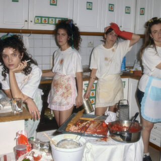 Ο Τσελεμεντές και οι αθέατες ιστορίες των γυναικών