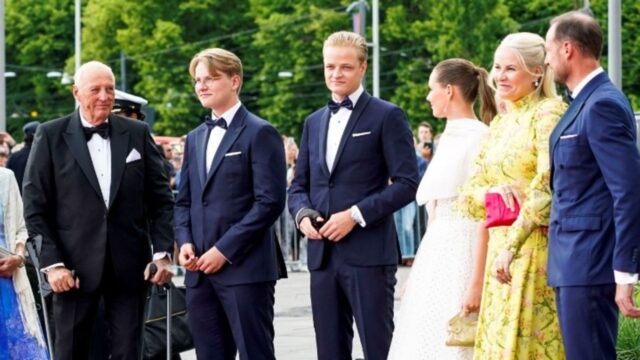 Νορβηγία: Ο γιος της πριγκίπισσας Μέτε-Μάριτ κατηγορείται για τέσσερις βιασμούς