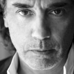 Στις 24 Αυγούστου του 1948 γεννιέται ο Ζαν Μισέλ Ζαρ