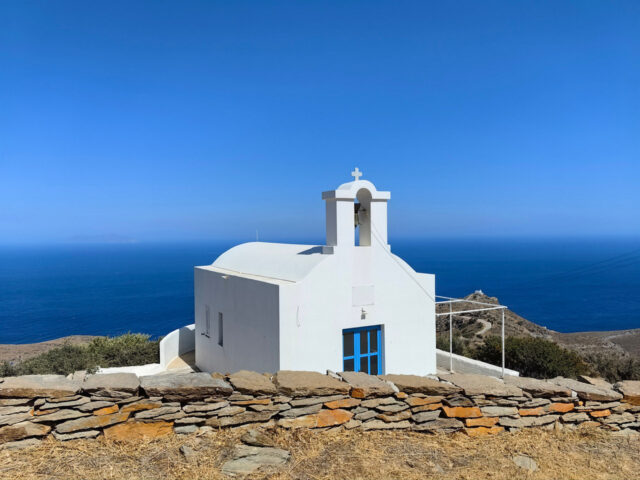 Μπαράζ κρουσμάτων γαστρεντερίτιδας στην Κέα