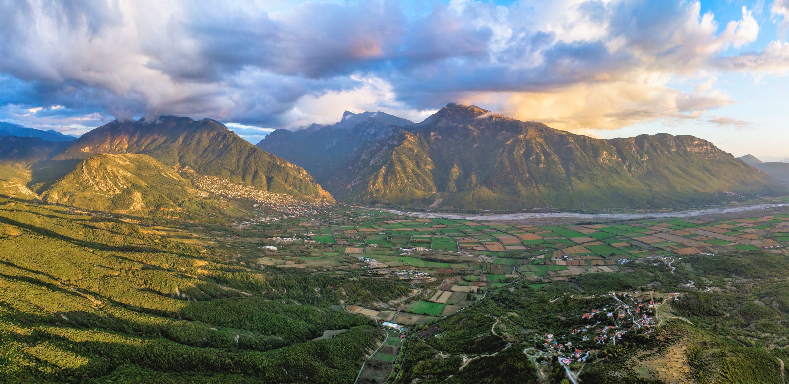 Γεωπάρκο Βίκου–Αώου