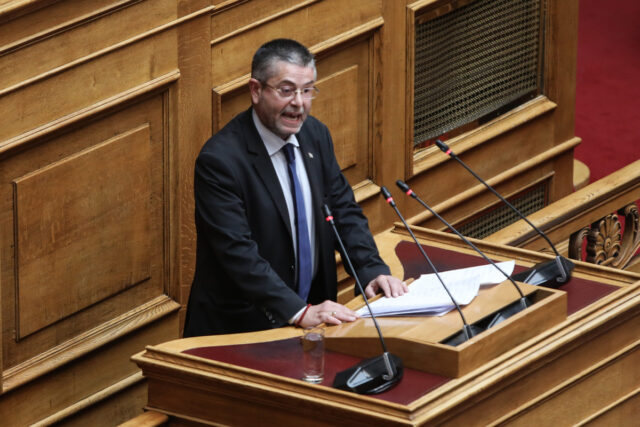 «Πόθεν έσχες»: Ο φτωχότερος και ο πλουσιότερος της Βουλής