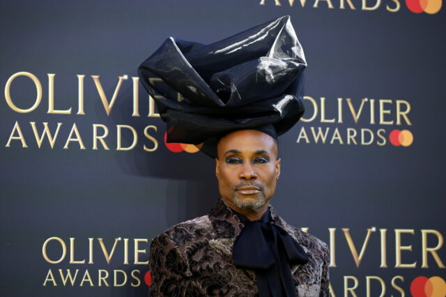 Μπίλι Πόρτερ: Το πρόβλημα υγείας που βάζει πρόωρο τέλος στο «Καμπαρέ» του Μπρόντγουεϊ