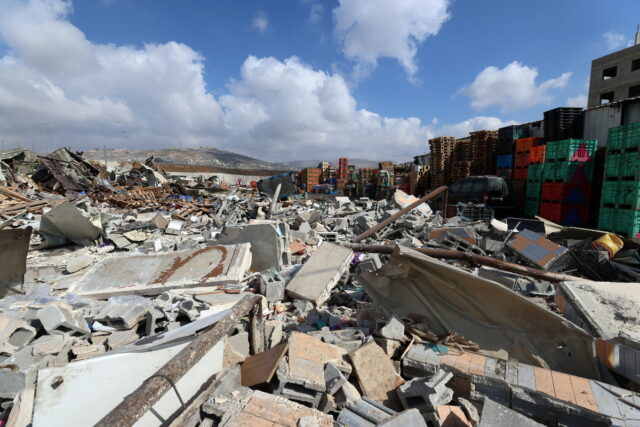 Δυτική Όχθη: Το Ισραήλ κατεδαφίζει σπίτια στα χωριά των δραστών της επίθεσης στην Ιερουσαλήμ