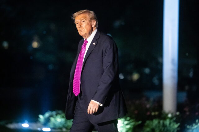 Ο Ντόναλντ Τραμπ θα κηρύξει την Ουάσινγκτον σε κατάσταση έκτακτης ανάγκης