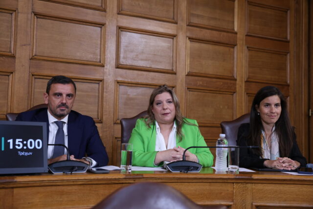 Εξεταστική για ΟΠΕΚΕΠΕ: Καθυστερήσεις εγγράφων «φουντώνουν» την κόντρα κυβέρνησης – αντιπολίτευσης