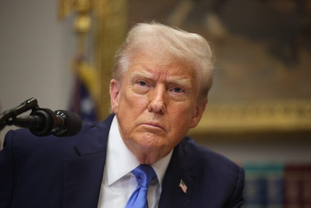 Τραμπ: Έχω υποχρέωση να μηνύσω το BBC που «παραπλάνησε το κοινό»