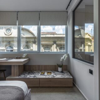 Εξωτερική θέα και εσωτερικοί χώροι συνομιλούν στη Θεσσαλονίκη