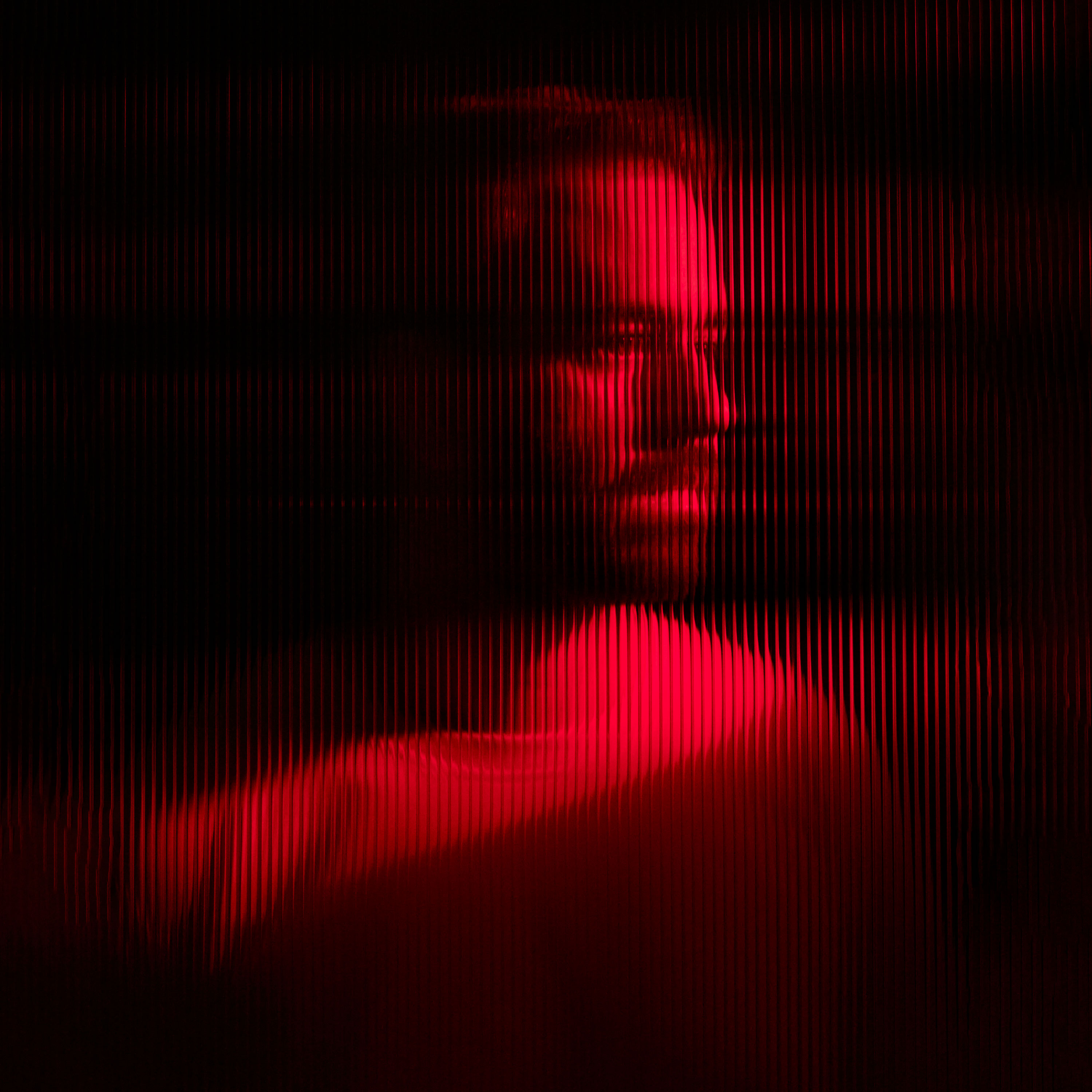 Ο Τheodore ανεβαίνει στη σκηνή του Gagarin 205