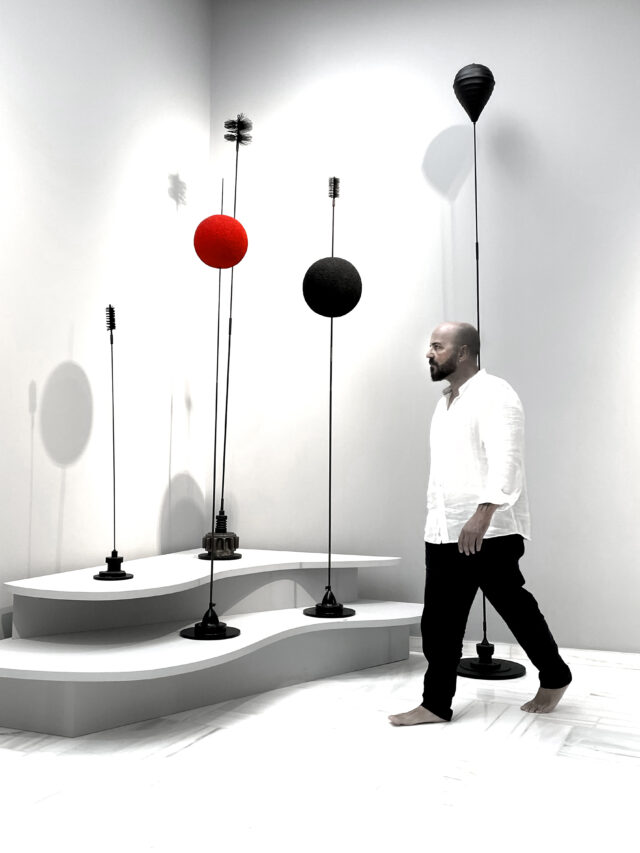 ΠΝΟΗ: Ο Μιχάλης Δέλτα εμπνέεται από το πρωτοποριακό έργο του Takis