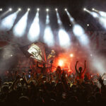 Ο Γιάννης Χαρούλης στήνει ένα ξέφρενο διήμερο γλέντι στο Θέατρο Λυκαβηττού