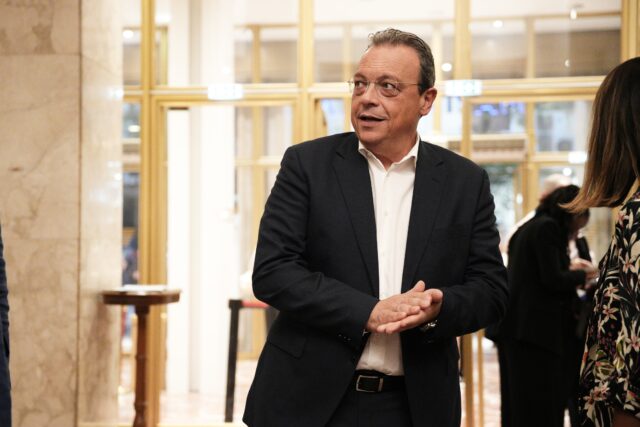 Σωκράτης Φάμελλος: «Οι δρόμοι μας με τον Αλέξη Τσίπρα μπορούν και οφείλουν να συγκλίνουν»