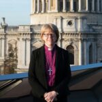 Η Σάρα Μαλάλι γίνεται η πρώτη γυναίκα επικεφαλής της Αγγλικανικής Εκκλησίας