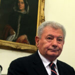 Δίκη για τον Σήφη Βαλυράκη: «Ήταν δολοφονία που εμφανίζεται ως ατύχημα»