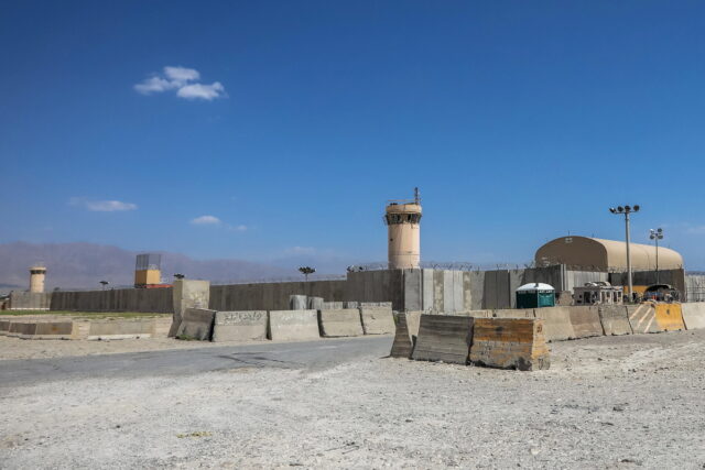 Ο Ντόναλντ Τραμπ θέλει να πάρει πίσω την αμερικανική στρατιωτική βάση στο Αφγανιστάν