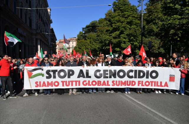 Ιταλία: Μαζική συμμετοχή στην γενική απεργία των συνδικάτων