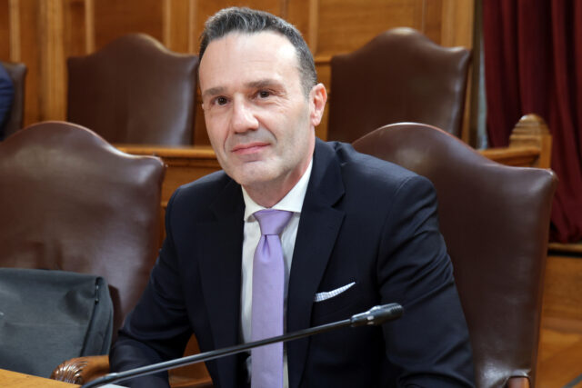 Εξεταστική για ΟΠΕΚΕΠΕ – Ζ. Βαλμάς: «Δεν δέχτηκα κάποια πίεση»