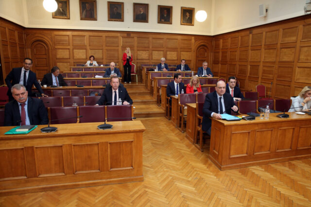 Κουφουδάκης στην Εξεταστική: «Οι καθυστερήσεις πληρωμών στον ΟΠΕΚΕΠΕ είναι πολιτικό ζήτημα»