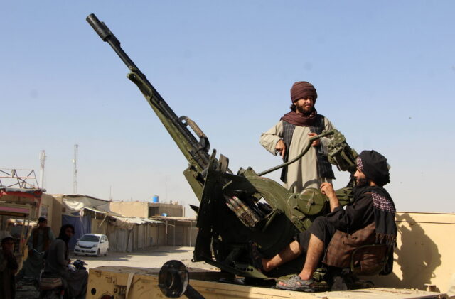 Πακιστάν: Επίθεση αυτοκτονίας κοντά στα σύνορα με το Αφγανιστάν