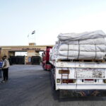 Η Αίγυπτος διαψεύδει το Ισραήλ για το άνοιγμα του συνοριακού περάσματος της Ράφα