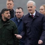 Ο Ζελένσκι υποστηρίζει την πρόταση Τραμπ για συνομιλίες με τη Μόσχα με βάση τη σημερινή γραμμή του μετώπου