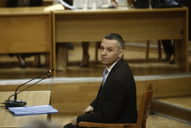 Δίκη Χρυσής Αυγής: Απολογήθηκαν Κασιδιάρης και Παππάς