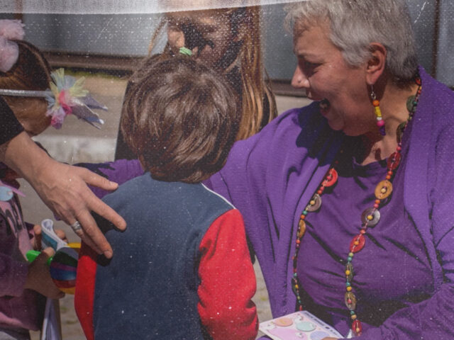 Τελικά οι ΛΟΑΤΚΙ+ συμπολίτες μας έχουν ίσα δικαιώματα στη γονεϊκότητα;