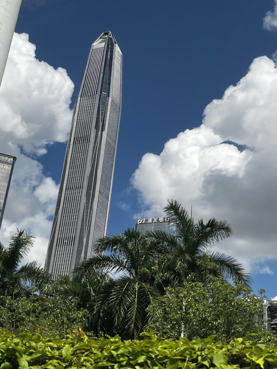 Βασίλης Λέμπερος