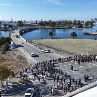 Τα «Κίτρινα Γιλέκα» της Αμερικής: Η αντίσταση στον τραμπικό φασισμό έχει ξεκινήσει