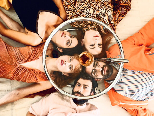 Theatre of the NO: Η πρώτη αγγλόφωνη μουσικοθεατρική σκηνή της πόλης