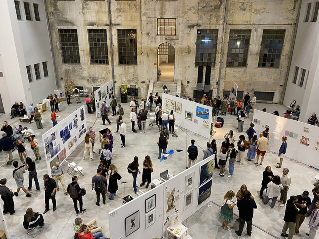 Platforms Project 2025: Η διεθνής φουάρ της ανεξάρτητης τέχνης επιστρέφει στο Καπνεργοστάσιο