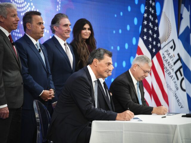 Exxon και Hellenic Energy ανακοινώνουν την έναρξη γεωτρήσεων στο Ιόνιο