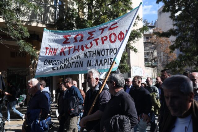 Τσιάρας μετά τη συνάντηση με αγρότες: «Στηρίζουμε τον έντιμο Έλληνα παραγωγό» – Έρχονται πληρωμές ΟΠΕΚΕΠΕ και αποζημιώσεις