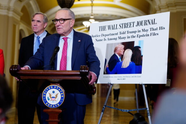 ΗΠΑ: Στη δημοσιότητα εντός 30 ημερών ο φάκελος Έπστιν