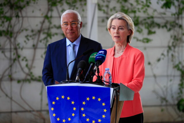 Ούρσουλα φον ντερ Λάιεν: «Είμαστε ενωμένοι στην υποστήριξη της Ουκρανίας»