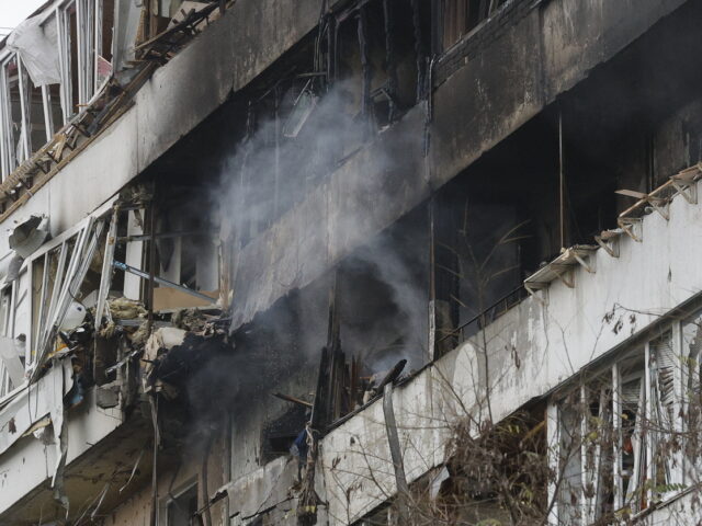 Ουκρανία: Ρωσικά πλήγματα στη Ζαπορίζια, εν μέσω διπλωματικού πυρετού για τον τερματισμό του πολέμου