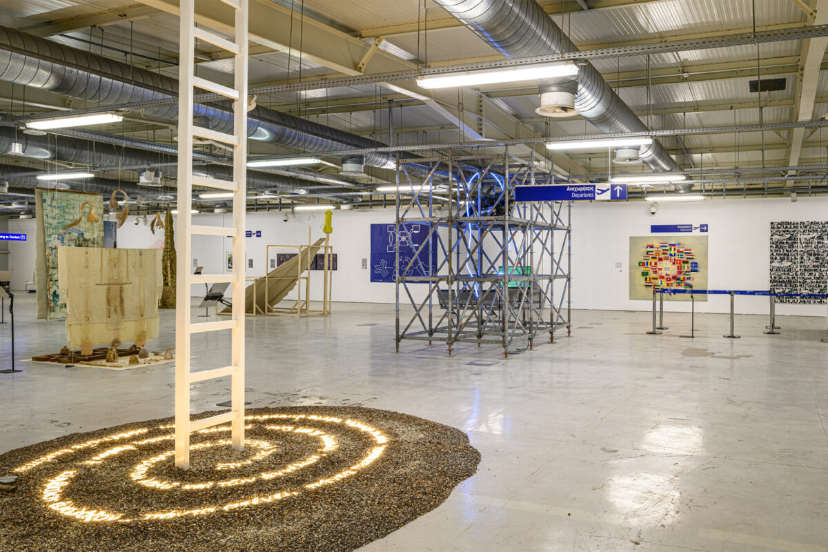 All aboard - Panoramic View