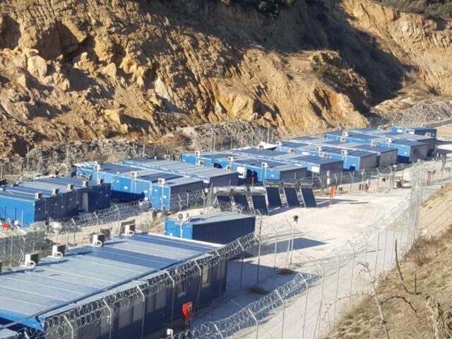 Σέρρες: Ένταση στη δομή μεταναστών της Σιντίκης