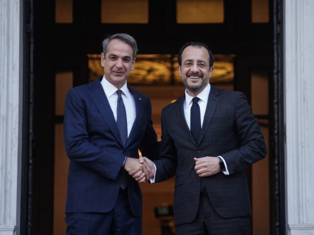 Συνάντηση Μητσοτάκη-Χριστοδουλίδη: «Σημαντικό να συντονίζουμε το κυβερνητικό μας έργο»