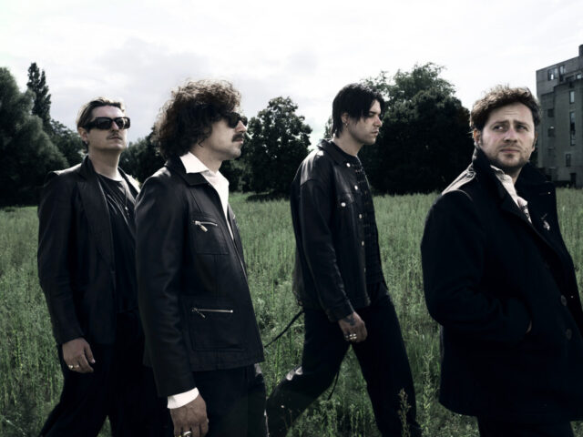 Οι Βέλγοι garage rockers SONS επιστρέφουν στην Ελλάδα για δύο εκρηκτικές συναυλίες