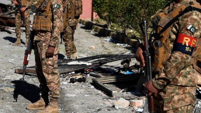 Βομβαρδισμοί του Πακιστάν στο Αφγανιστάν – Τουλάχιστον 10 νεκροί