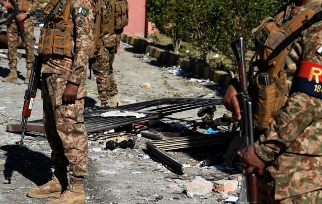 Βομβαρδισμοί του Πακιστάν στο Αφγανιστάν – Τουλάχιστον 10 νεκροί