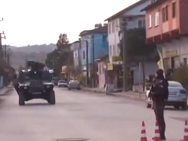 Τουρκία: Ανταλλαγή πυρών μεταξύ αστυνομικών και τζιχαντιστών