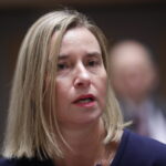 Συνελήφθη η πρώην αντιπρόεδρος της Κομισιόν – Έρευνες στη διπλωματική υπηρεσία της ΕΕ λόγω υποψιών για απάτη