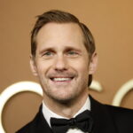 Ο Αλεξάντερ Σκάρσγκαρντ πρωταγωνιστής στο «The Wolf Will Tear Your Immaculate Hands»