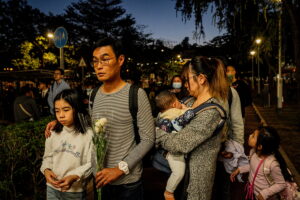 Χονγκ Κονγκ: Τους 151 έφτασαν οι νεκροί από την πυρκαγιά στο συγκρότημα κατοικιών