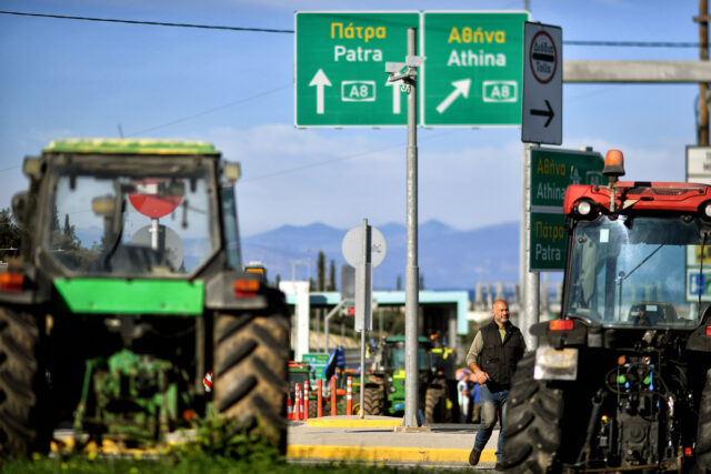 Αγροτικές κινητοποιήσεις: Κλειστή επ’αόριστον η Εθνική Οδός Αντιρρίου – Ιωαννίνων