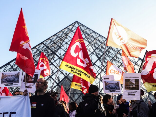 Γαλλία: Απεργούν οι εργαζόμενοι στο Λούβρο