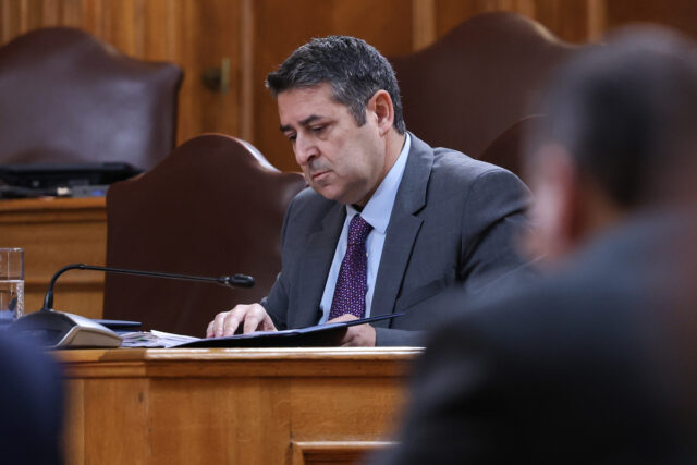 Στην Εξεταστική Επιτροπή για τον ΟΠΕΚΕΠΕ καταθέτει ο Γ. Μυλωνάκης [LIVE]